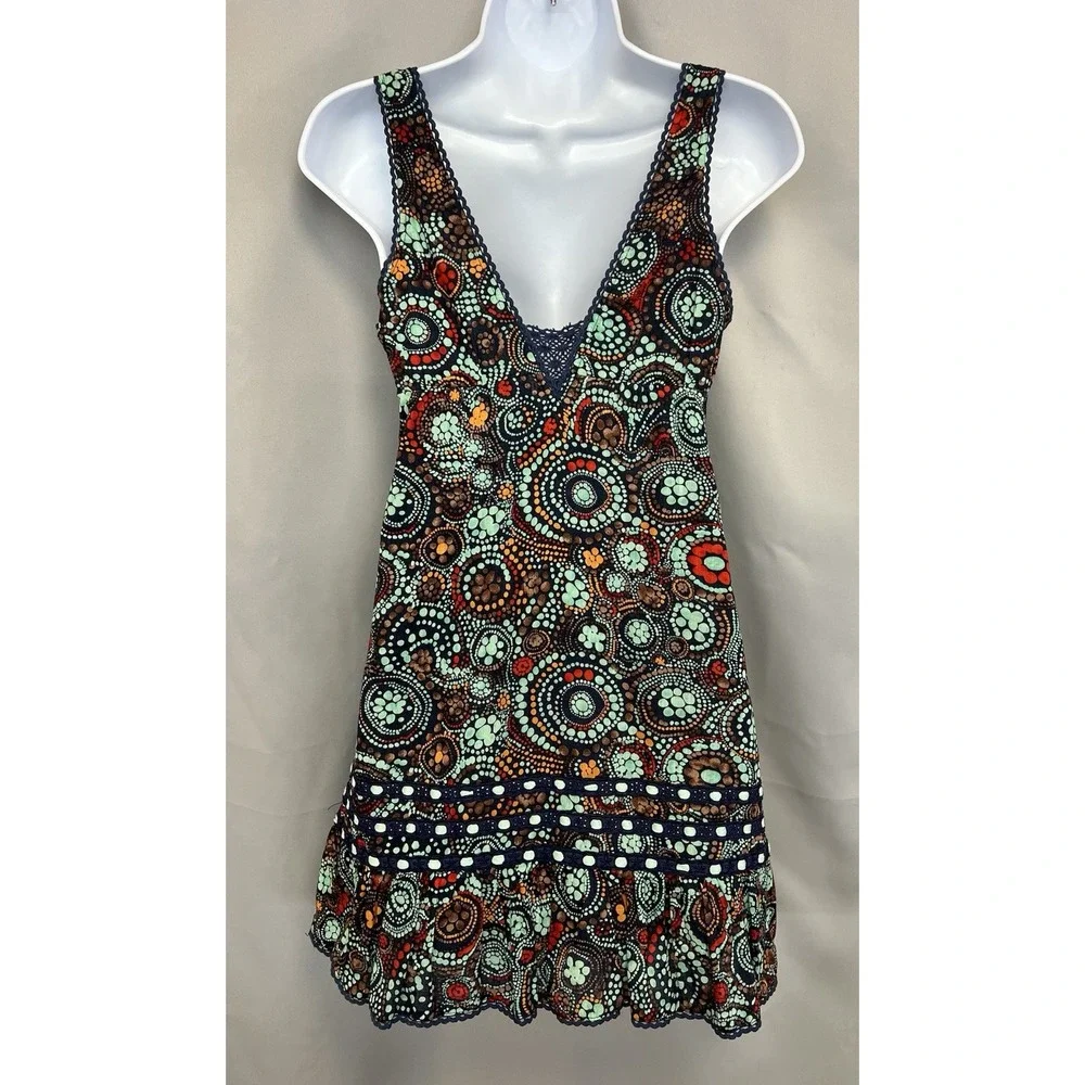 Free People Dress Multicolor With Abstract Pattern Crochet Lace Deep V Sz 0‎ VtG